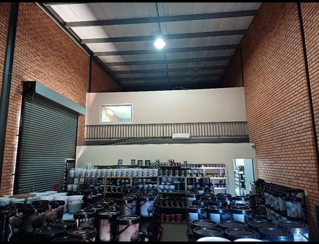 INDUSTRIAL PROPERTY TO RENT IN HENNOPSPARK